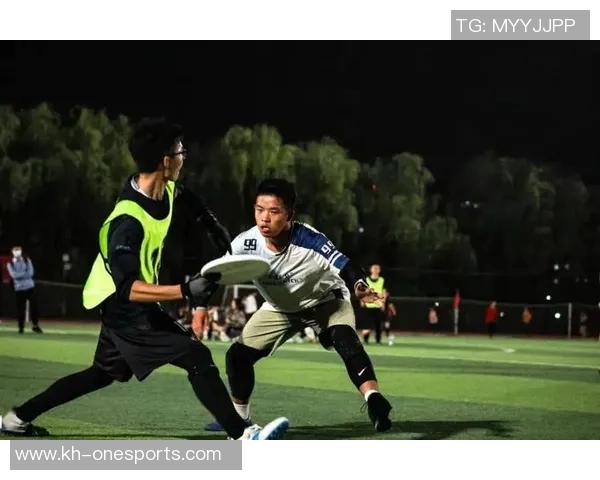 深入分析广州飞盘队区域防守战术的特点与应用技巧 深入分析广州飞盘队区域防守战术的特点与应用技巧