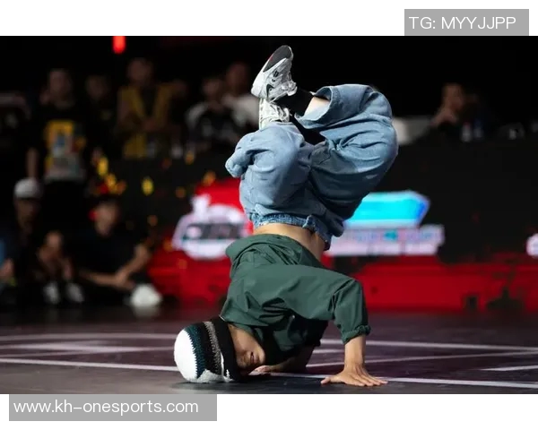 武汉街舞队与广州街舞队赛后复盘团队协作的精彩瞬间与经验分享实时数据 武汉街舞队与广州街舞队赛后复盘团队协作的精彩瞬间与经验分享实时数据